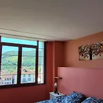 Du Pèlerin- De Charme En Pierre Avec Vue Sur Les Montagnes Auberge de jeunesse Saint-Jean-Pied-de-Port