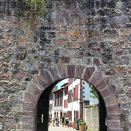 Hostel L'auberge Du Pelerin - St Jean Pied De Port *